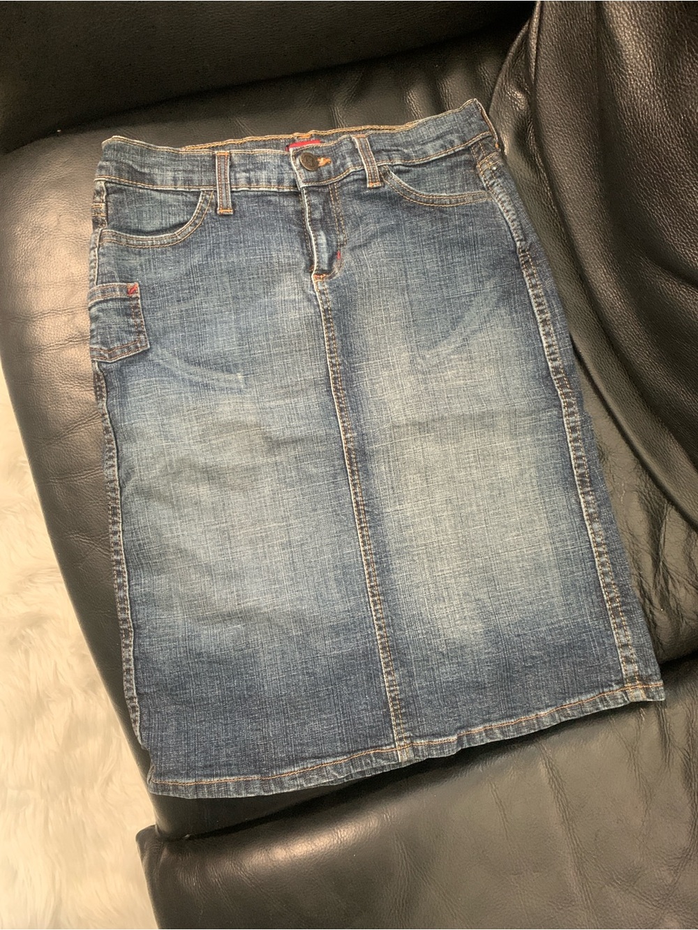 Classic Blue Denim Pencil Skirt with Subtle Fading